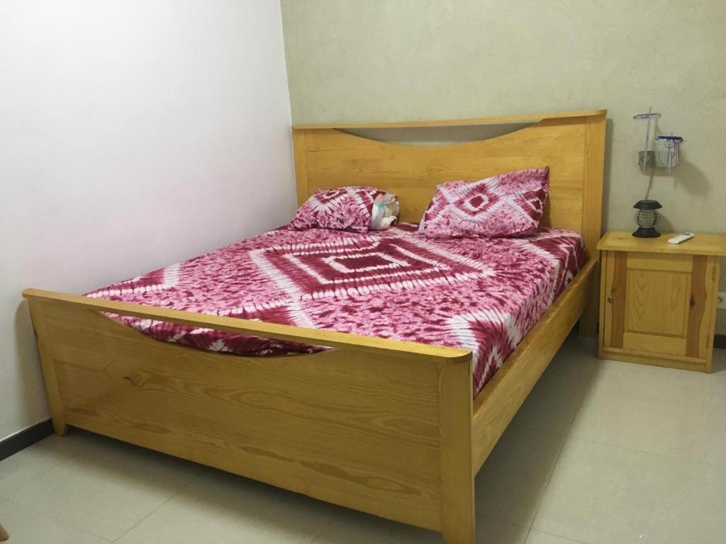 Saly - Villa Kage 6 Chambres -Clim-Wifi-Eau Chaude-Billard-Babyfoot-Ping Pong-Canal - Electricite Non Comprise Exterior foto