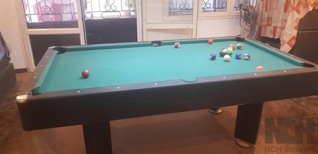 Saly - Villa Kage 6 Chambres -Clim-Wifi-Eau Chaude-Billard-Babyfoot-Ping Pong-Canal - Electricite Non Comprise Exterior foto